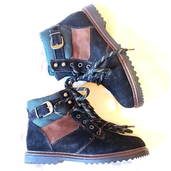 Original Rugged Outback Suede Leather Ankle Boots - Picture 1 of 12